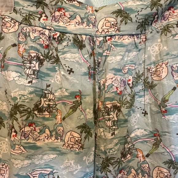 Disney’s Peter Pan shorts - Picture 2 of 2